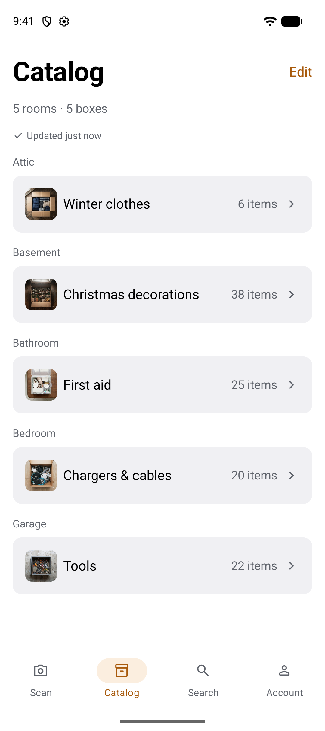 The Klutta catalogue on Android, headed 5 rooms and 5 boxes, with Winter clothes in the attic, Christmas decorations in the basement, First aid in the bathroom, Chargers and cables in the bedroom and Tools in the garage. Each entry shows its own photo and its item count.